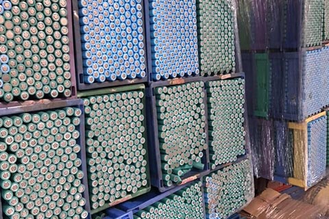 新疆高价磷酸电池回收-上门回收钛酸锂电池-磷酸电池回收